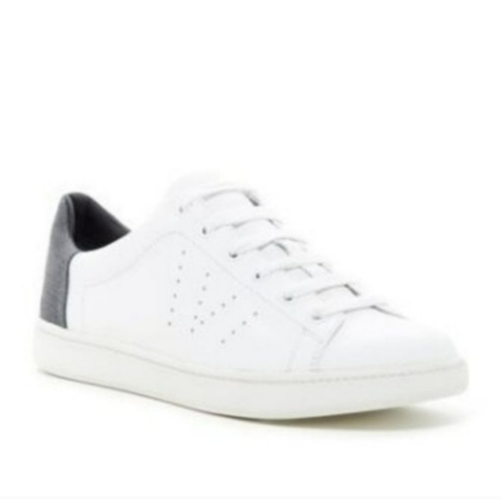 VINCE Varin Lace up Fashion Sneakers Grey  backs on white leather.JUST REDUCED!